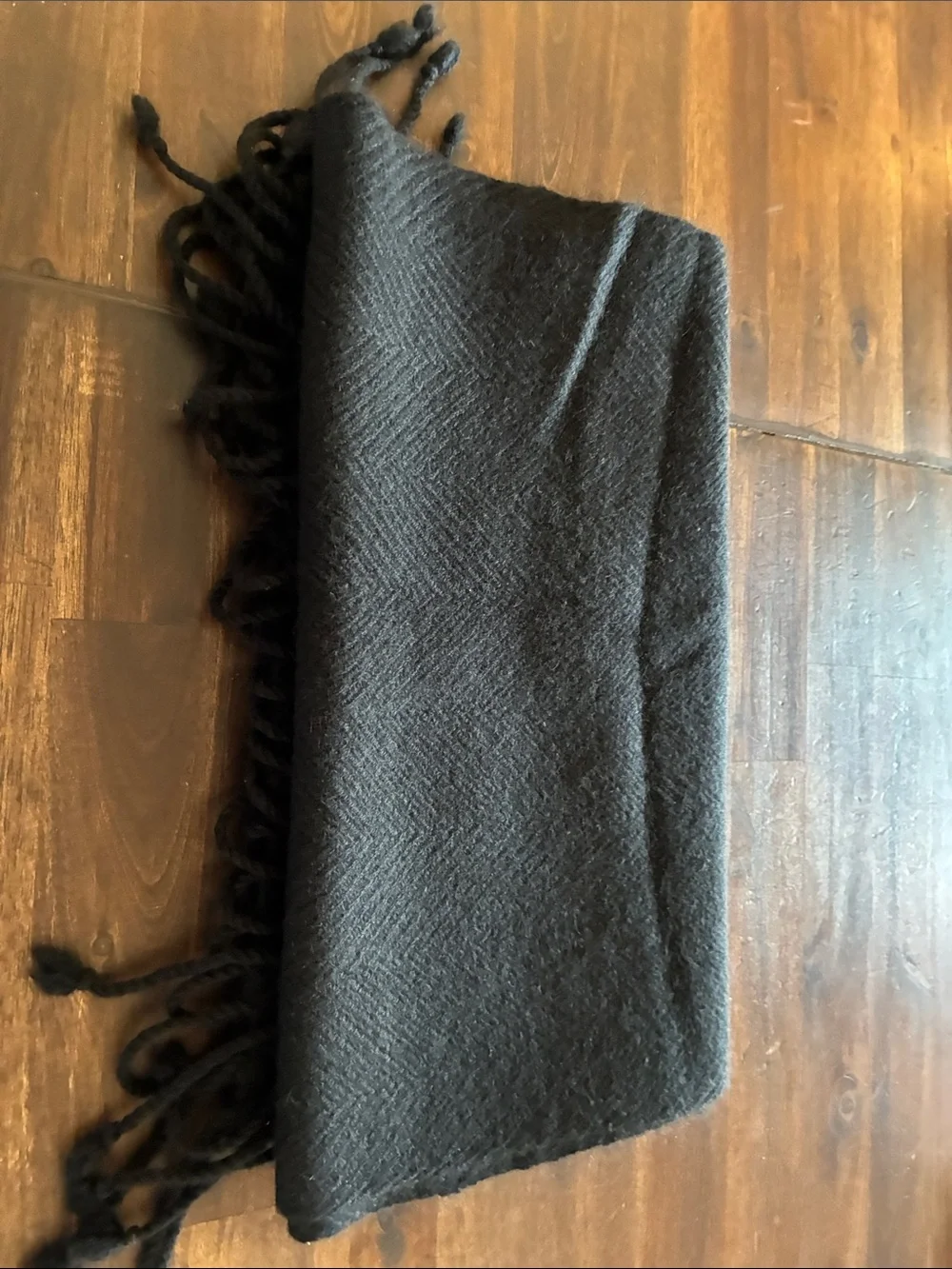 Pronto Uomo Black 100% Cashmere Scarf with Fringe